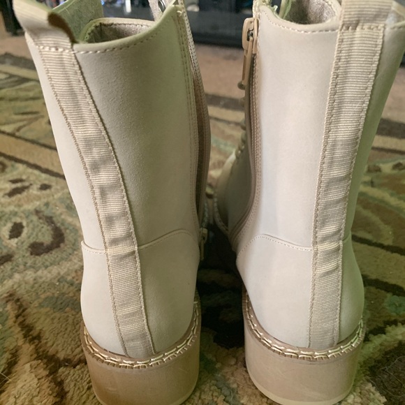 ASOS PLATFORM BOOTS - Picture 2 of 3